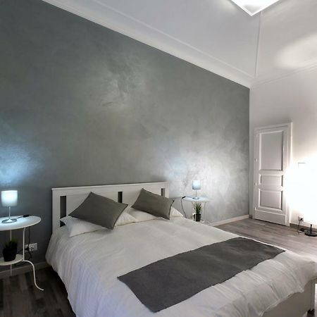 Апартаменты Tembo House - Pantano 2 Катания Экстерьер фото
