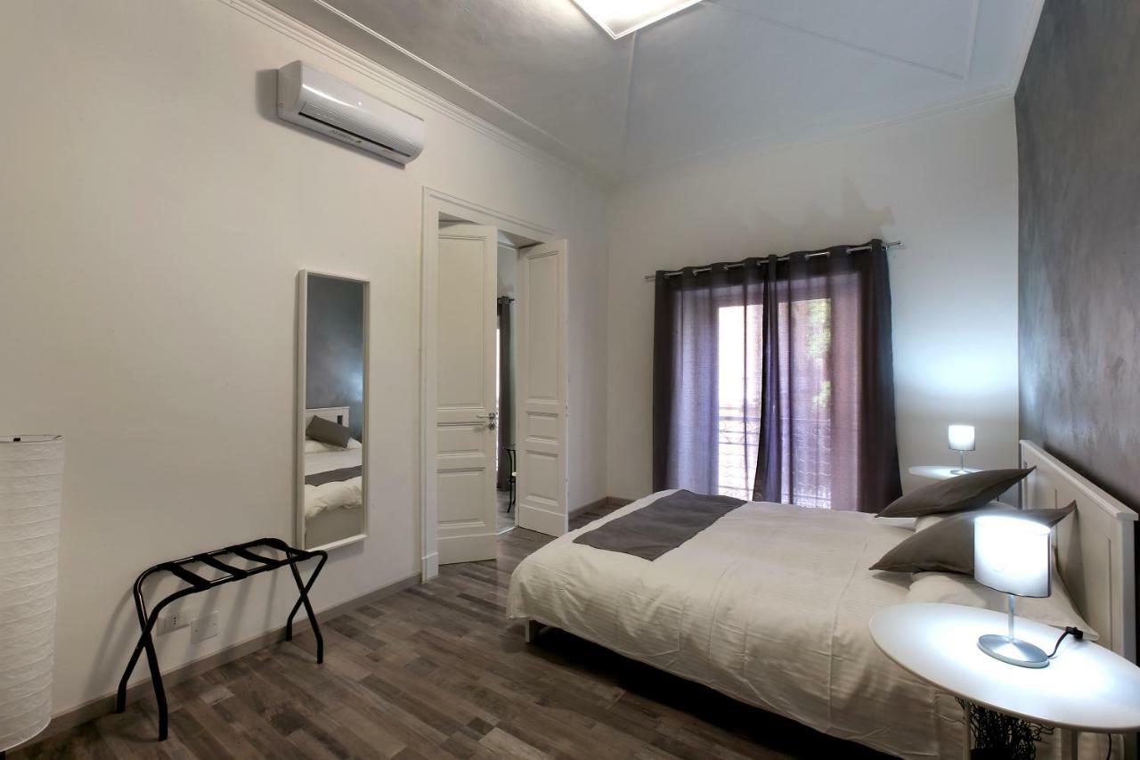 Апартаменты Tembo House - Pantano 2 Катания Экстерьер фото